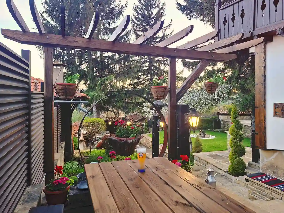 Къща Разбойна - Жеравна